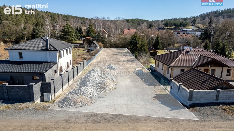 Prodej pozemky pro bydlení, 1 611 m² - Lužná