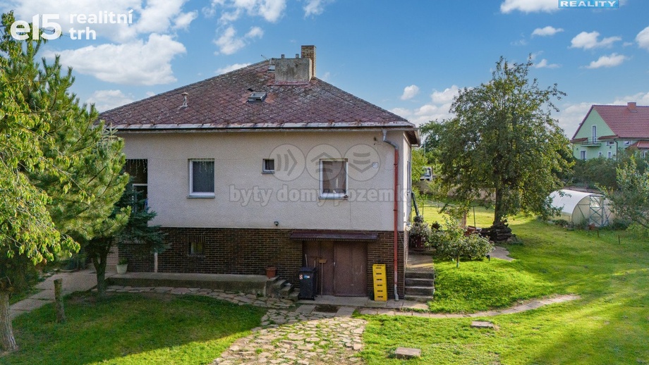 Prodej rodinné domy, 743 m² - Zásmuky - Doubravčany