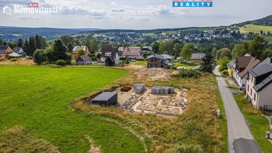 Prodej stavebního pozemku 1 921 m², Vejprty