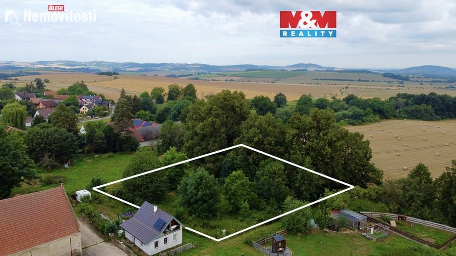 Prodej stavebního pozemku 1 795 m², Bystřice