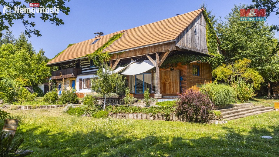 Pronájem chalupy 190 m², Dobřeň