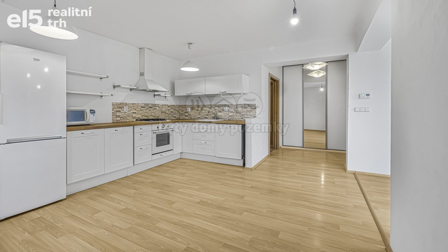 Prodej byty 2+kk, 89 m² - Praha - Malešice