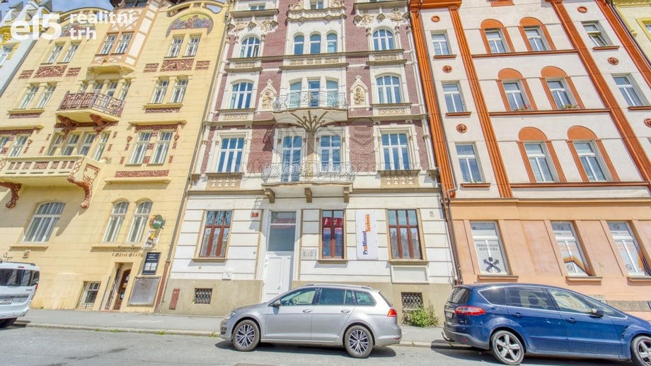 Pronájem kanceláře, 786 m² - Plzeň - Jižní Předměstí