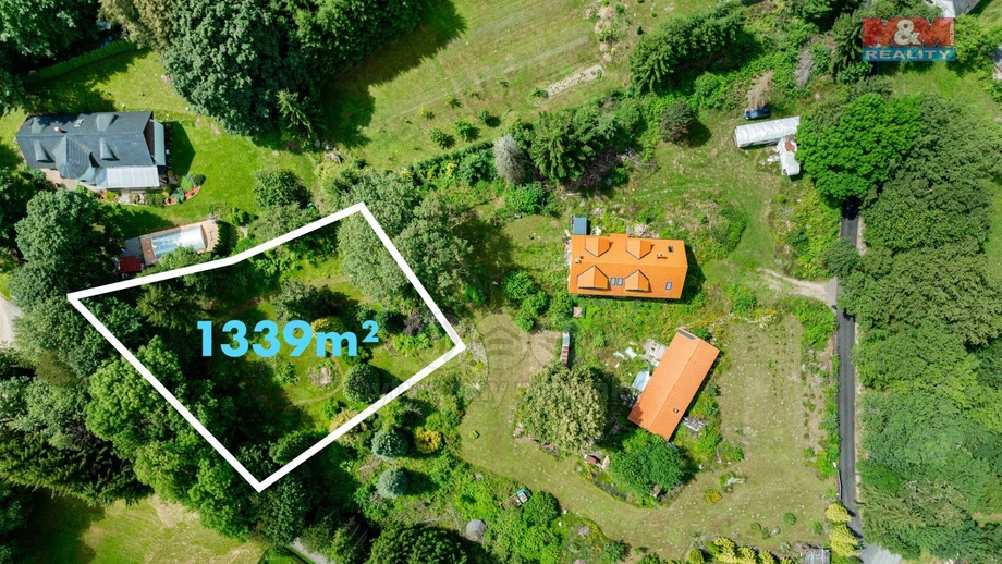 Prodej stavebního pozemku 1 339 m², Zbinohy
