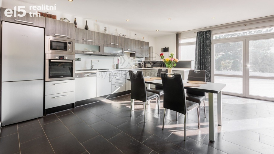 Prodej rodinné domy, 570 m² - Skršín
