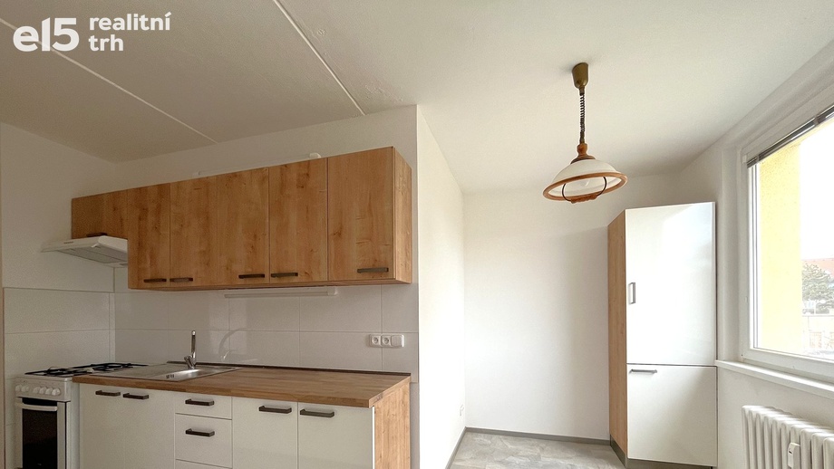 Pronájem byty 2+1, 59 m² - Znojmo
