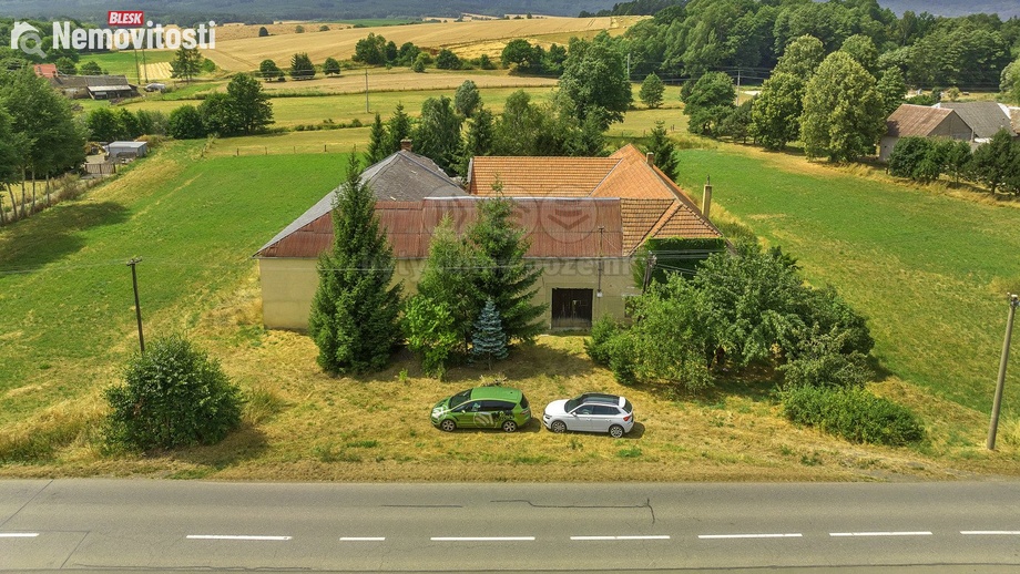 Prodej rodinného domu 909 m², Útěchov