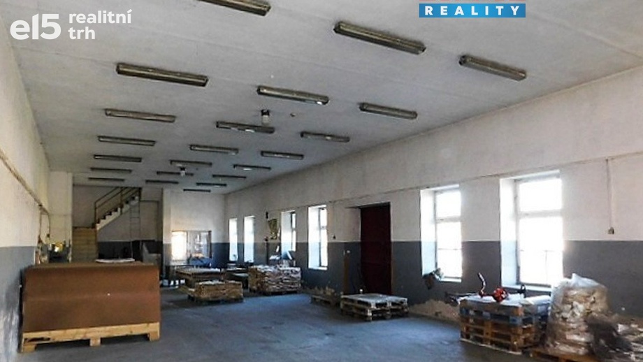 Prodej skladu 9 209 m², Terezín