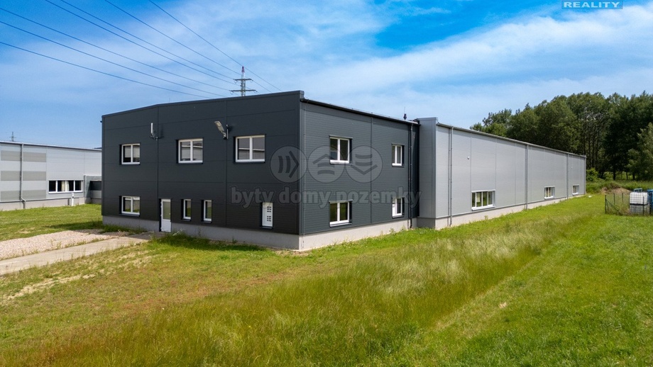 Pronájem skladu 1 933 m², Sokolov - Vítkov