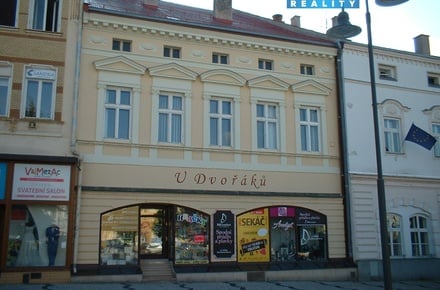 Pronájem obchodního prostoru 99 m², Valašské Meziříčí