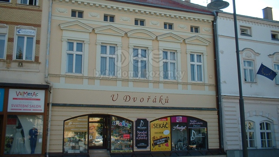 Pronájem obchodního prostoru 99 m², Valašské Meziříčí
