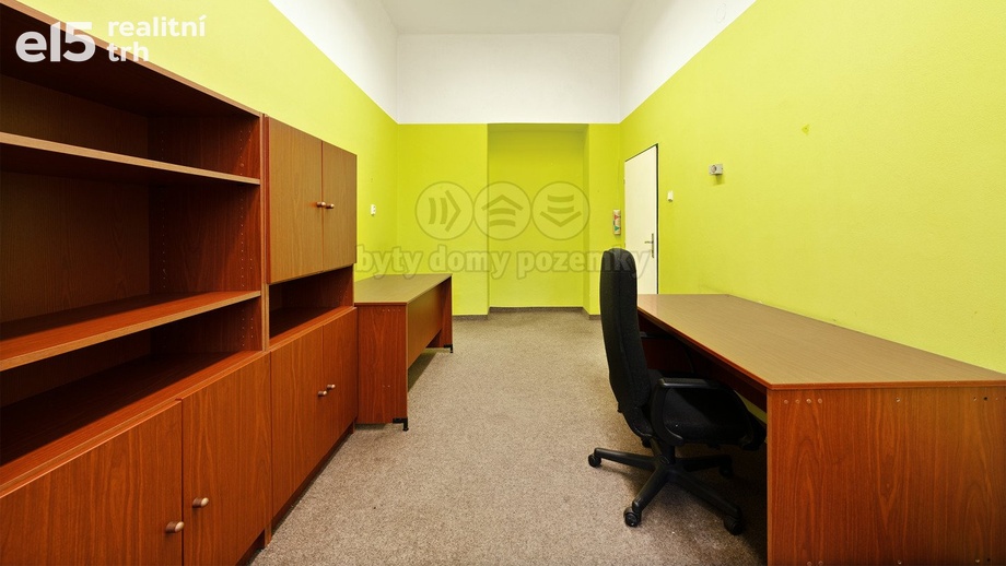 Pronájem kanceláře, 18 m² - Louny