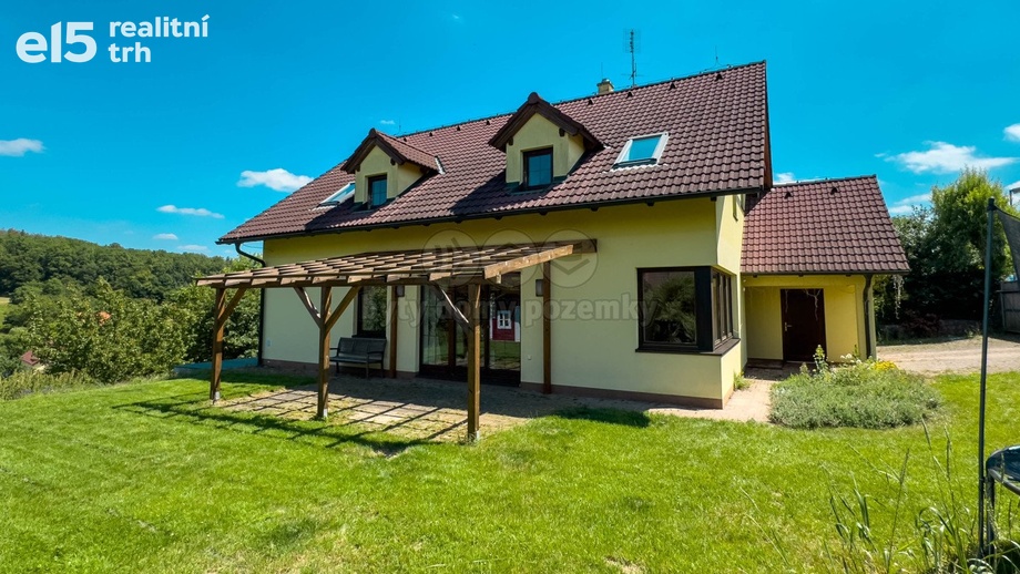 Prodej rodinné domy, 240 m² - Mořina