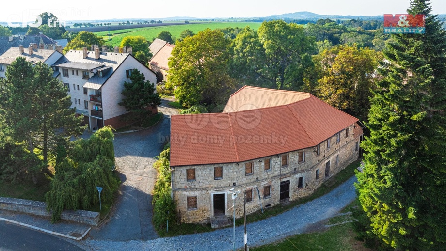 Prodej rodinné domy, 830 m² - Skalsko