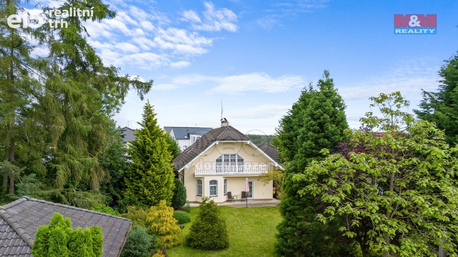 Prodej rodinné domy, 188 m² - Doksy