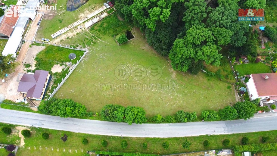 Prodej pozemky pro bydlení, 1 775 m² - Vyšehněvice