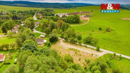 Prodej stavebního pozemku 800 m², Huzová