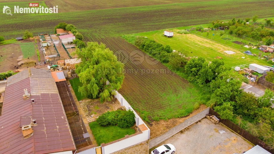 Prodej stavebního pozemku 1 404 m², Šanov