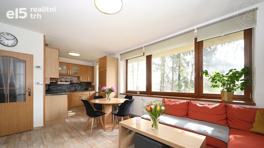Prodej pěkného bytu 3+kk, 62 m2 s výhledem do zeleně , Praha - Malvazinky