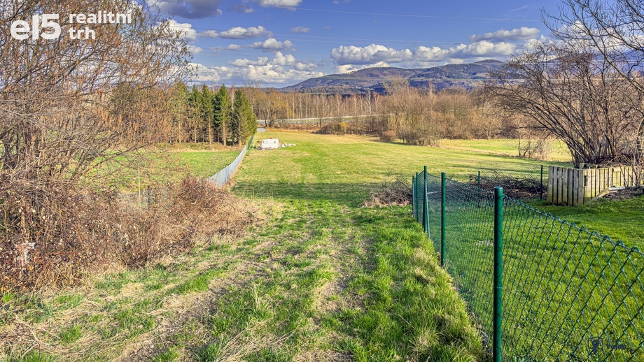 Prodej stavebního pozemku 7 761 m², Metylovice