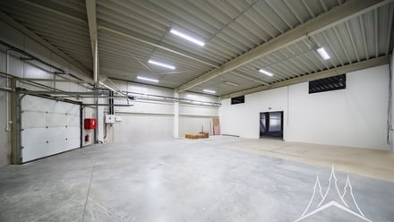 Pronájem obchodního prostoru 200 m², Kolín IV