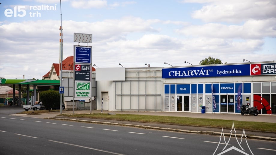 Pronájem obchodního prostoru 200 m², Kolín IV