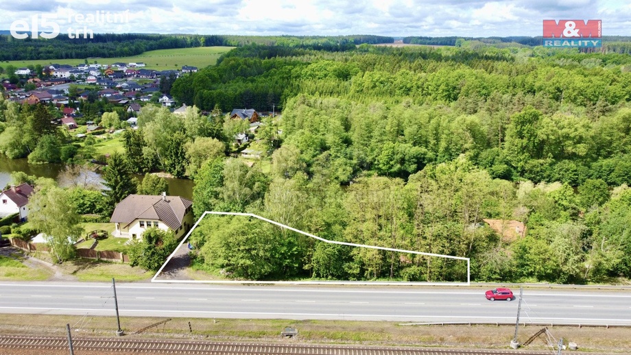 Prodej pozemky pro bydlení, 1 403 m² - Planá nad Lužnicí