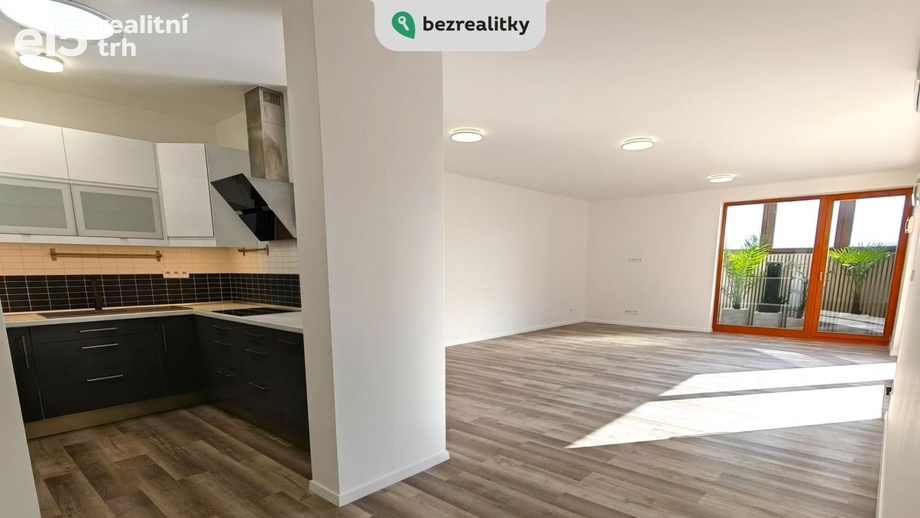 Prodej byty 5+kk, 250 m² - Česká