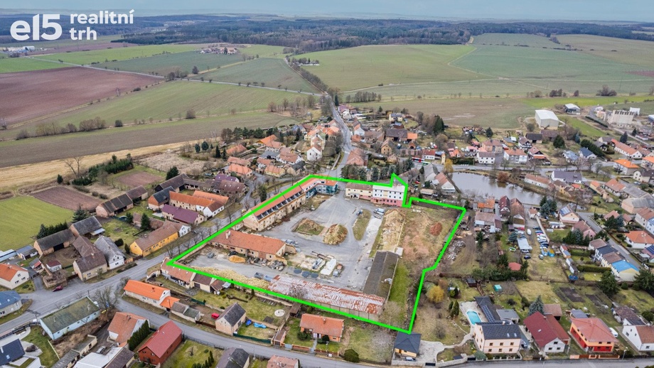 Prodej ostatní komerční nemovitosti, 9 000 m² - Lišany