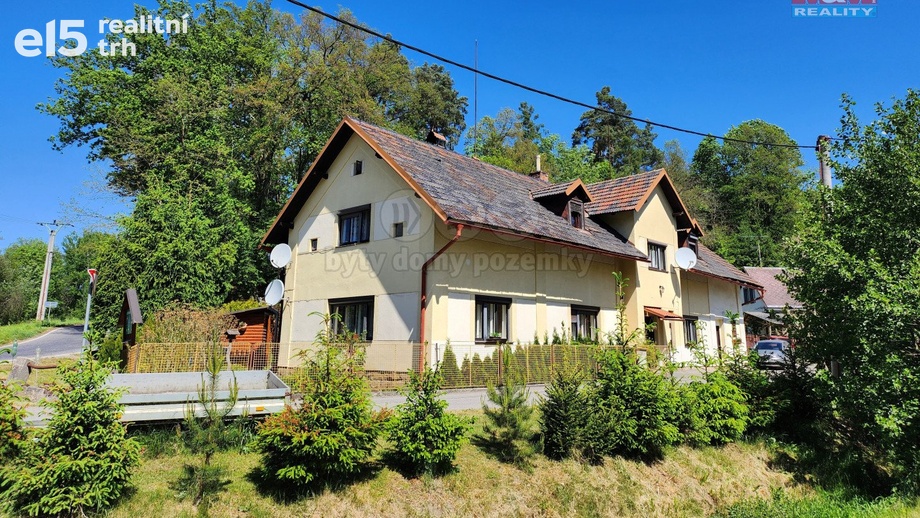 Prodej rodinné domy, 300 m² - Karlovice