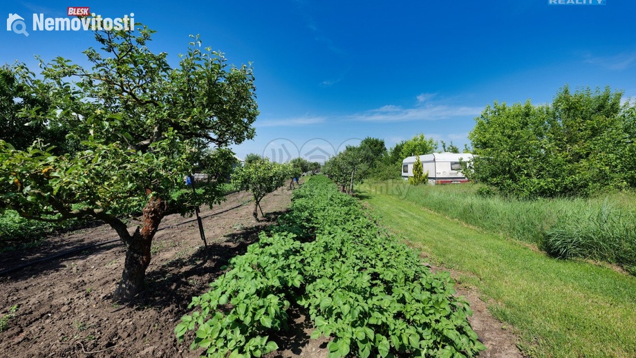 Prodej zahrady 1 810 m², Němčice nad Hanou