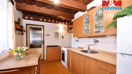 Prodej rodinného domu 180 m², Štětí - Čakovice