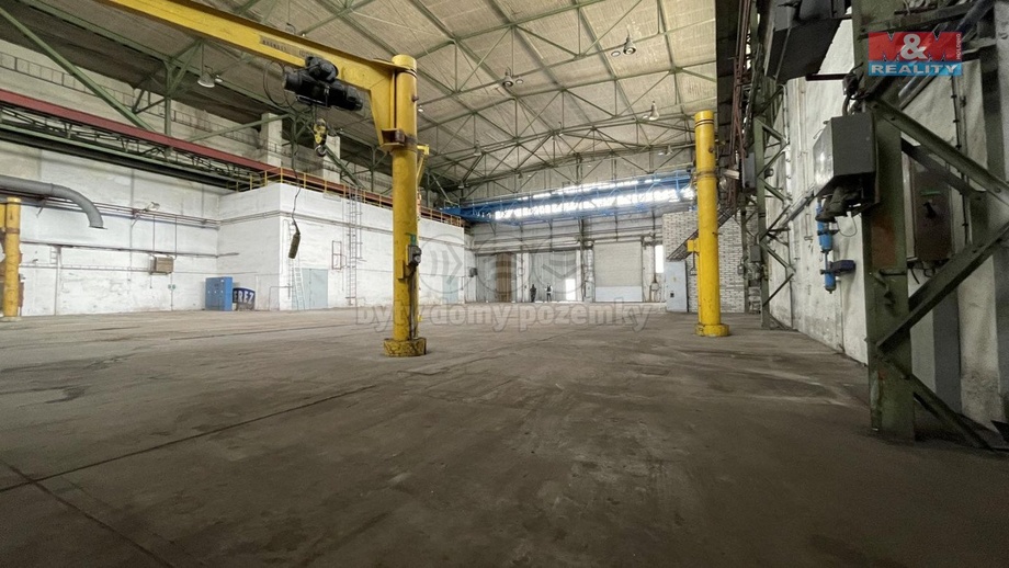 Pronájem výrobního prostoru 1 400 m², Studénka - Butovice