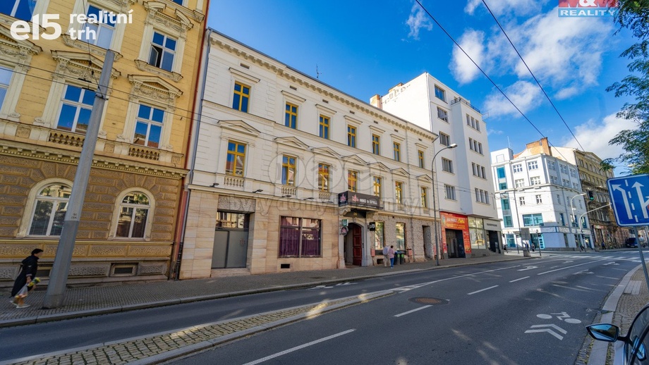 Pronájem obchodní prostory, 145 m² - Plzeň - Jižní Předměstí