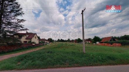 Prodej stavebního pozemku 3 427 m², Černovice