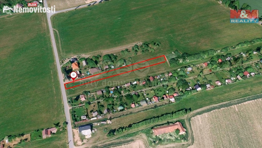 Prodej stavebního pozemku 3 427 m², Černovice