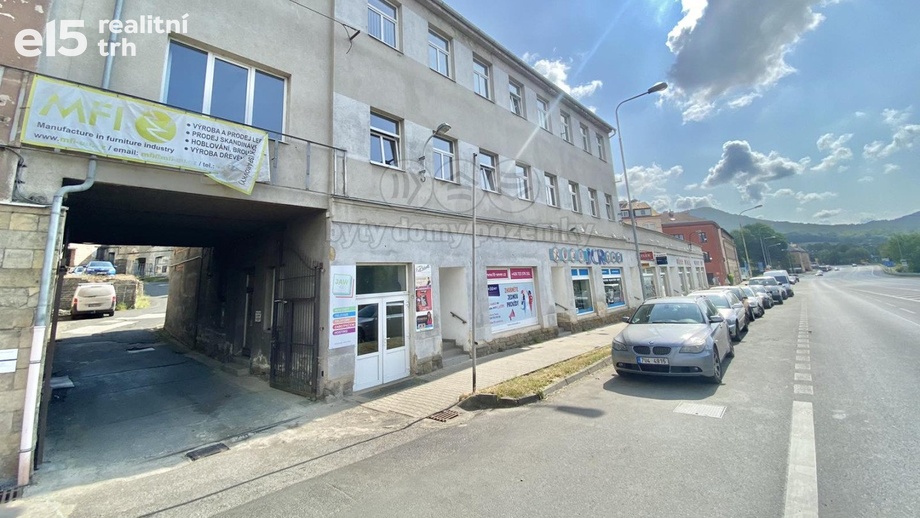 Pronájem kanceláře, 55 m² - Děčín II-Nové Město