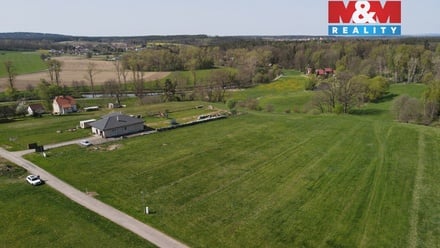 Prodej stavebního pozemku 3 941 m², Klenovice