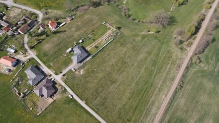 Prodej stavebního pozemku 3 941 m², Klenovice