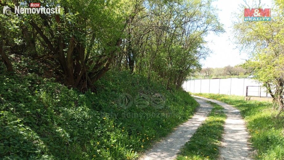 Prodej zahrady 7 512 m², Dolní Kounice