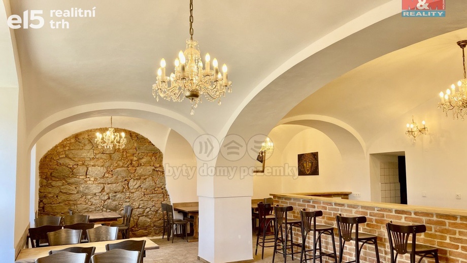 Pronájem restaurace, 300 m² - Blatná