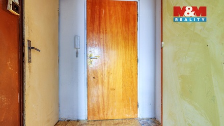 Pronájem bytu 1+kk 20 m², Rovná