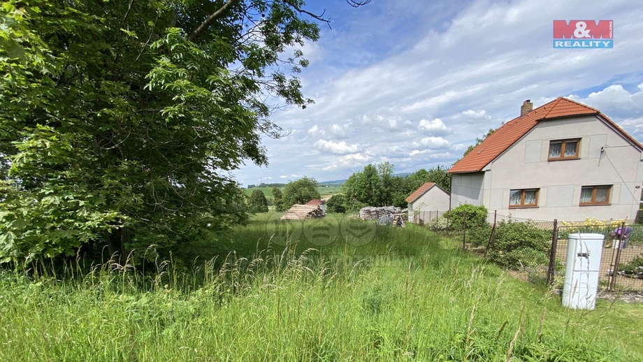 Prodej stavebního pozemku 760 m², Kamenice - Řehořov
