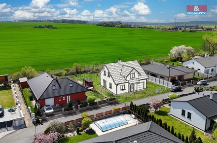 Prodej stavebního pozemku 895 m², Předboj