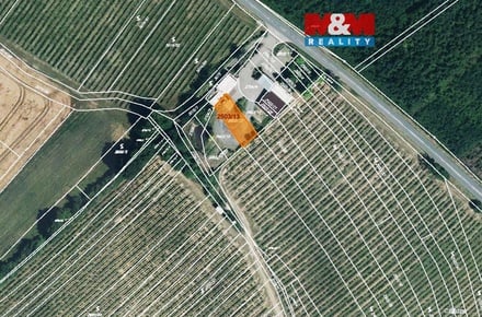 Prodej pole 300 m², Dolní Bojanovice