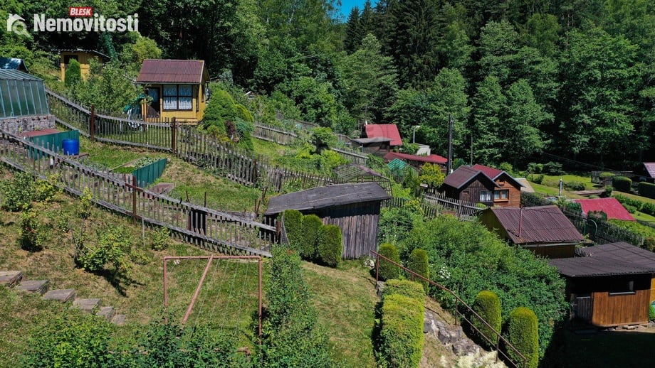 Prodej zahrady 102 m², Oloví