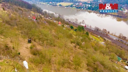 Prodej zahrady 541 m², Dolní Zálezly