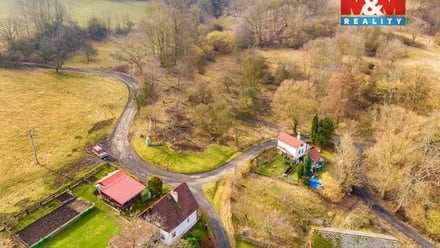 Prodej specifického pozemku 1 518 m², Povrly