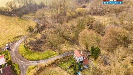 Prodej louky 1 726 m², Povrly