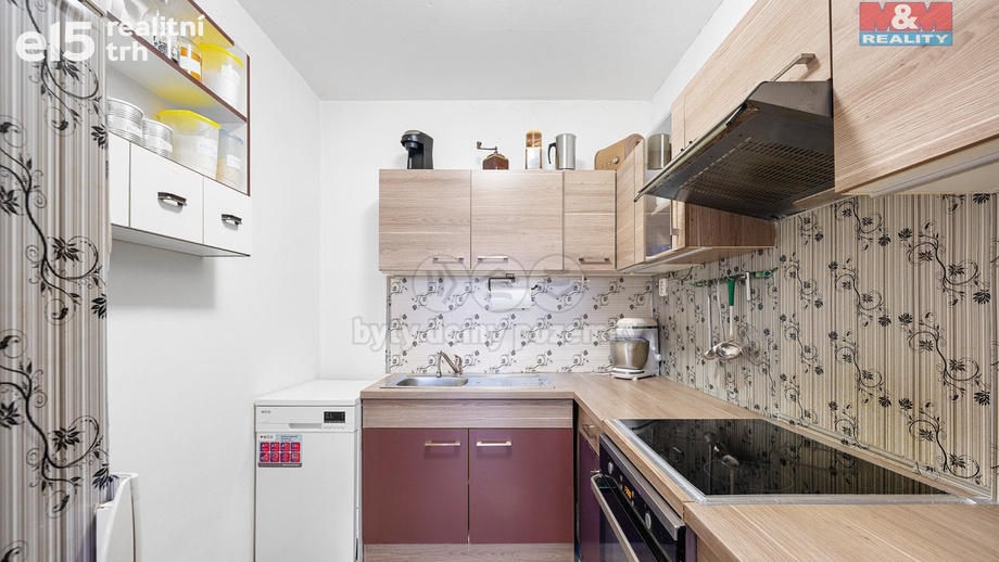 Pronájem byty 2+kk, 48 m² - Most